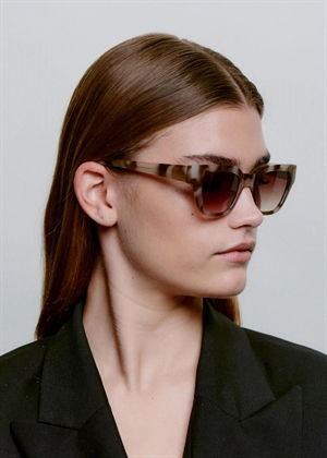 Kaws solbrille Cookie Dough A.kjærbede